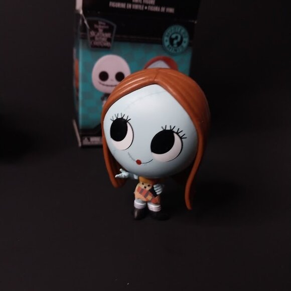 Disney: Nightmare Before Christmas Mini Funko Sally - Picture 1 of 6
